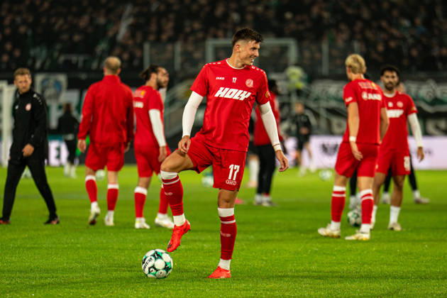 09.10.2026: 3. Liga, 8. Spieltag, SC Preußen Münster vs. Rot-Weiss Essen im LVM-Preußenstadion. Semir Telalovic (Essen) beim Warm-up WICHTIGER HINWEIS: Gemäß den Vorgaben des DFB und der DFL ist es untersagt, in dem Stadion und oder vom Spiel angefertigte Fotoaufnahmen in Form von Sequenzbildern und oder videoähnlichen Fotostrecken zu verwerten bzw. verwerten zu lassen. Copyright: xJordyxFourgonx