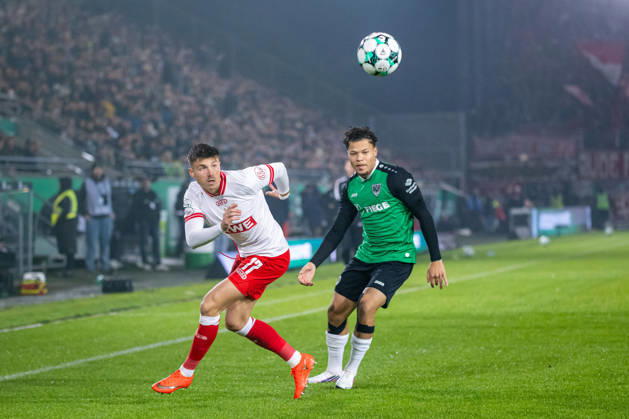 (L-R) Semir Telalovic (Rot-Weiss Essen, 17) im Zweikampf mit Montell Ndikom (SC Preussen Muenster, 28) GER, SC Preussen Muenster vs. Rot-Weiss Essen, Fussball, 3. Liga, 8. Spieltag, Spielzeit 2026 2027, 09.10.2026 DFL Regulations prohibit any use of photographers as image sequences and or quasi-video. GER, SC Preussen Muenster vs. Rot-Weiss Essen, Fussball, 3. Liga, 8. Spieltag, Spielzeit 2026 2027, 09.10.2026 Muenster Copyright: xEibner-Pressefoto JanxRollingerx EP_JSK