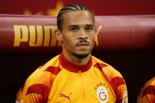 October 9, 2026, Sariyer, Istanbul, Turkey: Leroy Sane (C) of Galatasaray looks on before the Turkish Super League 2026 27 match between Galatasaray and Kasimpasa at RAMS Park Stadium in Istanbul, Turkey, on October 9, 2026. Sariyer Turkey - ZUMAu194 20261009_zip_u194_010 Copyright: xTolgaxUluturkx