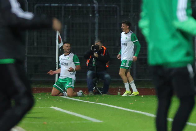 09.10.2026, Fußball, Herren, Regionalliga Bayern, Saison 2026 2027, 13. Spieltag: FC Schweinfurt 05 - SC Eltersdorf 1:0 für SC Eltersdorf durch Yannik Jassmann (SC Eltersdorf, 09) Schweinfurt Riedel-Bau-Arena im Sachs-Stadio Bayern Unterfranken Deutschland
