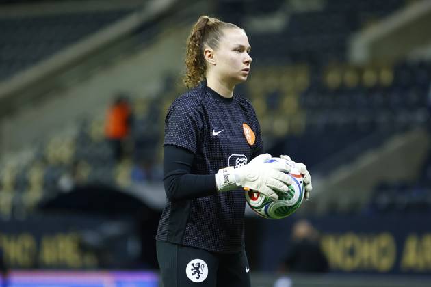 FELCSUT, 09-10-2026 , Pancho Arena, season 2026 2027 , UEFA worldcup qualification football play-offs round 1 , match between Hungary and The Netherlands (women) 1st leg , Pictures shows Netherlands goalkeeper Daniëlle de Jong Hungary - Netherlands (women) x208074276x Copyright: