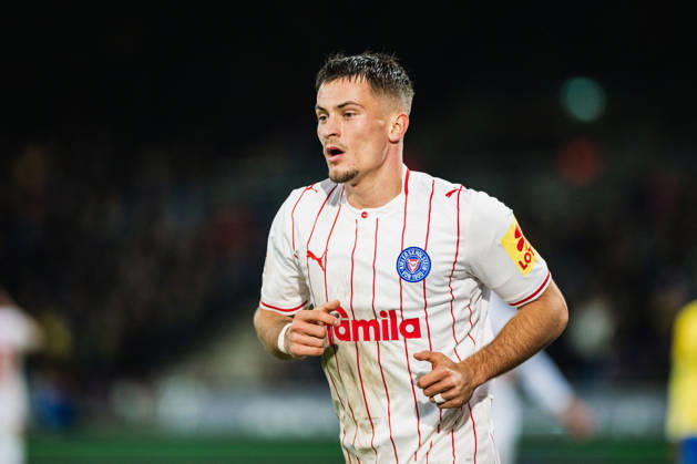 2. Bundesliga: Eintracht Braunschweig vs. Holstein Kiel, 09.10.2026 Adrian Kapralik (Holstein Kiel, 20); Fußball, 2. Bundesliga, 7. Spieltag: Eintracht Braunschweig vs. Holstein Kiel am 09.10.2026 im Eintracht-Stadion, Braunschweig DFL REGULATIONS PROHIBIT ANY USE OF PHOTOGRAPHS AS IMAGE SEQUENCES AND OR QUASI-VIDEO. Copyright: xBEAUTIFULxSPORTS Tonhäuserx