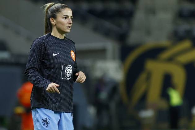 FELCSUT, 09-10-2026 , Pancho Arena, season 2026 2027 , UEFA worldcup qualification football play-offs round 1 , match between Hungary and The Netherlands (women) 1st leg , Pictures shows Netherlands player Danielle van de Donk Hungary - Netherlands (women) x208074422x Copyright: