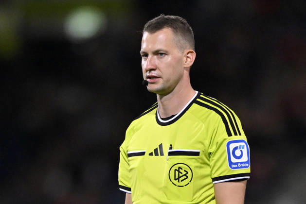 Schiedsrichter Referee Florian Lechner Portrait 1. FC Heidenheim 1846 FCH vs 1. FC Kaiserslautern 09.10..2026 DFL REGULATIONS PROHIBIT ANY USE OF PHOTOGRAPHS AS IMAGE SEQUENCES AND OR QUASI-VIDEO 1. FC Heidenheim 1846 FCH vs 1. FC Kaiserslautern