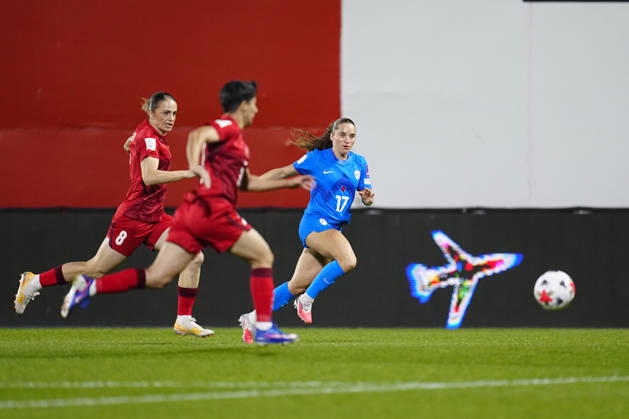 Turkiye v Slovenia - FIFA Women™s World Cup 2027 European Qualifiers Play-offs Round 1: First Leg ISTANBUL, TURKEY - OCTOBER 9: Izabela Krizaj of Slovenia in action during the FIFA Women s World Cup 2027 European Qualifiers Play-offs Round 1 First Leg between Turkiye and Slovenia at Pendik Stadyumu on October 9, 2026 in Istanbul, Turkey. Istanbul Pendik Stadyumu Turkey Copyright: xYagizxGurtug PSxImagesxYagizxGurtug PSxImagesx
