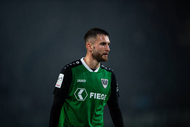 09.10.2026: 3. Liga, 8. Spieltag, SC Preußen Münster vs. Rot-Weiss Essen im LVM-Preußenstadion. Felix Higl Close (Münster) WICHTIGER HINWEIS: Gemäß den Vorgaben des DFB und der DFL ist es untersagt, in dem Stadion und oder vom Spiel angefertigte Fotoaufnahmen in Form von Sequenzbildern und oder videoähnlichen Fotostrecken zu verwerten bzw. verwerten zu lassen. Copyright: xJordyxFourgonx