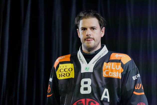 3014 Bern BE, Switzerland - October 09: Marc Marchon (8 SCB) before the National League match between SC Bern and EHC Biel-Bienne at PostFinance Arena on October 09, 2026 in 3014 Bern BE, Switzerland. Copyright: xKjetilxWaberx xSPPx Sportspressphoto_SPR249610