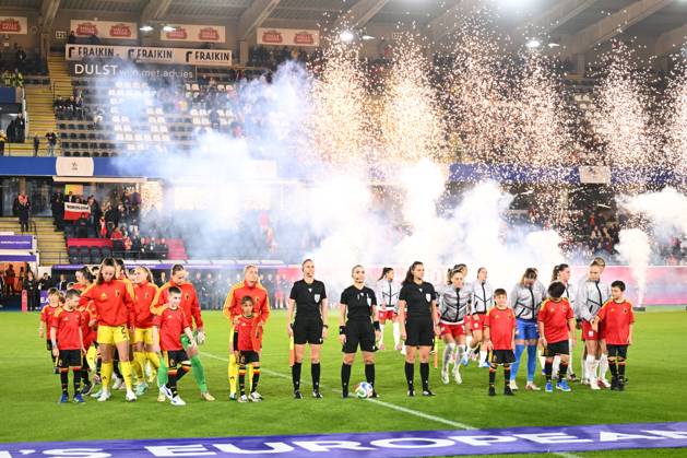 Belgium v Poland - FIFA Women s World Cup 2027 UEFA Qualifiers LEUVEN, BELGIUM - OCTOBER 09 : Players of Belgium before the FIFA Women s World Cup 2027 UEFA European Qualifiers play-offs round 1 path 2 first leg match between Belgium and Poland on October 9, 2026 in Leuven, Belgium, 09 10 2026 Leuven Belgium Copyright: xVincentxKalutx