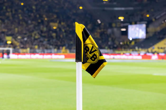 Dortmund, Deutschland 09. Oktober 2026: 1. BL - 2026 2027 - Sp. 5 - Borussia Dortmund gegen SV Werder Bremen Im Bild: Eckfahne im Signal Iduna Park vor dem Spiel DFL DFB regulations prohibit any use of photographs as image sequences and or quasi-video. Signal Iduna Park Nordrhein Westfalen Copyright: xFotostandx xZeisingx