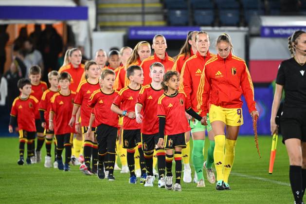 Belgium v Poland - FIFA Women s World Cup 2027 UEFA Qualifiers LEUVEN, BELGIUM - OCTOBER 09 : Players of Belgium before the FIFA Women s World Cup 2027 UEFA European Qualifiers play-offs round 1 path 2 first leg match between Belgium and Poland on October 9, 2026 in Leuven, Belgium, 09 10 2026 Leuven Belgium Copyright: xVincentxKalutx