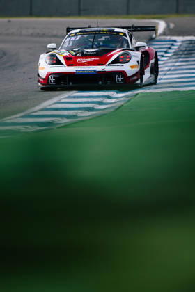 ADAC GT Masters, 11. + 12. Rennen Hockenheim 2026 41 Porsche 911 GT3 R (992), razoon - more than racing: Leo Pichler, Colin Büninghaus - picture by Gruppe C Photography Salzburg Salzburgring Germany Copyright: xGruppexCxPhotographyx