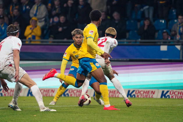 Deutschland: Fussball 2. Bundesliga 2026 2027, 7. Spieltag - Eintracht Braunschweig vs Holstein Kiel - Eintracht-Stadion (Braunschweig): Torchance Yann Sturm (Eintracht Braunschweig, 7) Copyright: xAymanxAlahmedx