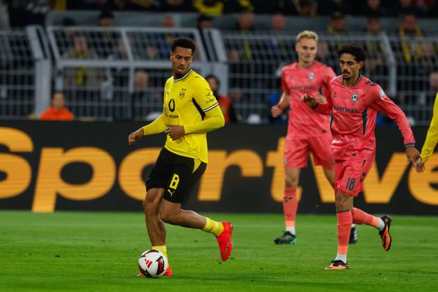 DORTMUND - Felix Nmecha of Borussia Dortmund during the Bundesliga match between Borussia Dortmund and SV Werder Bremen at Signal Iduna Park on October 9, 2026 in Dortmund, Germany. MARCEL TER BALS ANP Bundesliga 2026 27 xVIxANPxSportx xMarcelxterxBalsxIVx 571959204 originalFilename: 571959204.jpg