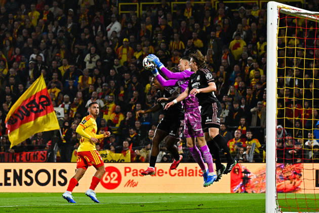 RC Lens v Olympique Lyonnais - Ligue 1 McDonald s 2026 2027 Robin RISSER of Lens during Ligue 1 McDonald s match between Lens and Lyon at Stade Bollaert-Delelis on October 9, 2026 in Lens, France. Lens France  Copyright: xBaptistexFernandezx 776573289