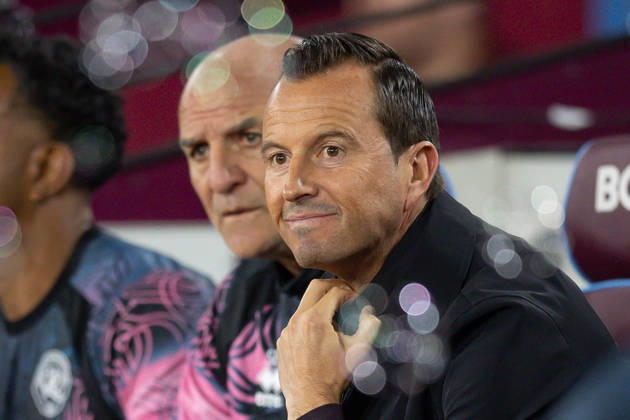 West Ham United v Queens Park Rangers, EFL Sky Bet Championship, EFL, Football, London Stadium, London, UK - 09 Oct 2026 Queens Park Rangers Head Coach Julien Stephan London London Stadium Stratford GBR, UK NEWSPAPERS OUT Copyright: xEllixBirchx