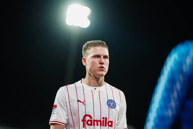 2. Bundesliga: Eintracht Braunschweig vs. Holstein Kiel, 09.10.2026 Phil Harres (Holstein Kiel, 19); Fußball, 2. Bundesliga, 7. Spieltag: Eintracht Braunschweig vs. Holstein Kiel am 09.10.2026 im Eintracht-Stadion, Braunschweig DFL REGULATIONS PROHIBIT ANY USE OF PHOTOGRAPHS AS IMAGE SEQUENCES AND OR QUASI-VIDEO. Copyright: xBEAUTIFULxSPORTS Tonhäuserx