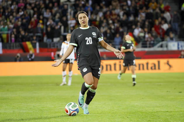 Samantha Kerr (Australien, 20) am Ball , Deutschland, Fussball, Frauen, Freundschaftsspiel, 2026, Deutschland vs. Australien, 09.10.2026, Karlsruhe BBBank Wildpark Deutschland Copyright: xGrantxHubbsx