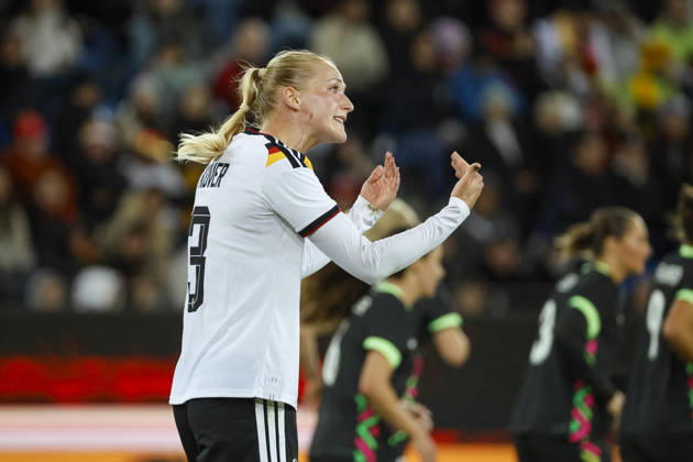 Camilla Küver, Kuver (Deutschland, 03), Mimik, Gesichtsausdruck, Emotion , Deutschland, Fussball, Frauen, Freundschaftsspiel, 2026, Deutschland vs. Australien, 09.10.2026, Karlsruhe BBBank Wildpark Deutschland Copyright: xGrantxHubbsx