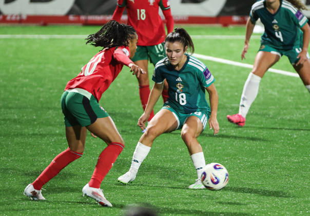 2027 FIFA Women s World Cup Round One Qualifying Play-off First Leg, Inver Park, Larne 9 10 2026 Northern Ireland vs Portugal Northern Ireland™s Sarah McMaster with Portugal s JÃ Sarah McMaster with JÃ ssica Silva 9 10 2026 Copyright: xx N Ireland v Portugal_050