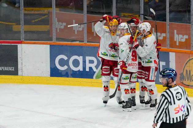 3014 Bern BE, Switzerland - October 09: Lias Andersson (24 EHCB) celebrates his goal with Marcus Sylvegard (PostFinance Top Scorer of EHCB), Victor Soderstrom (9 EHCB) and Jeff Skinner (53 EHCB) during the National League match between SC Bern and EHC Biel-Bienne at PostFinance Arena on October 09, 2026 in 3014 Bern BE, Switzerland. Copyright: xKjetilxWaberx xSPPx Sportspressphoto_SPR249717