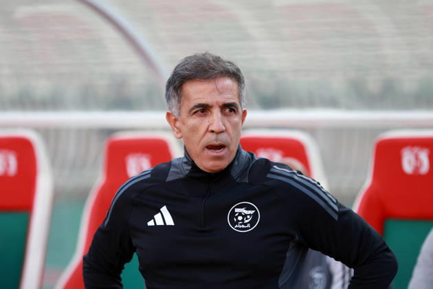 Algerie vs Republique centrafricaine feminine (Qualifications JO le selectionneur national algerien feminine, Farid Benstiti, reagit lors du match Algerie contre Republique centrafricaine feminine, Qualifications JO Los Angeles 2028, au Stade de 5 Juillet a Alger, en Algerie, le 09 Octobre 2026 (Photo By Billel Bensalem APPImages) Alger Algerie Copyright: xAlgà riexPressexPhotosxAPPxBillelxBensalemx xAPPxImagesx 670A1658
