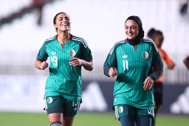Algerie vs Republique centrafricaine feminine (Qualifications JO Bahlouli Nesrine Jamila (L) Boussaha Lina (R), Joueuse d Algerie celebre le Bute contre Republique centrafricaine, lors du match Algerie contre Republique centrafricaine feminine, Qualifications JO Los Angeles 2028, au Stade de 5 Juillet a Alger, en Algerie, le 09 Octobre 2026 (Photo By Billel Bensalem APPImages) Alger Algerie Copyright: xAlgà riexPressexPhotosxAPPxBillelxBensalemx xAPPxImagesx 176A2187.jpeg