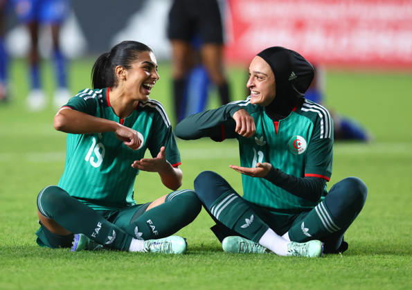 Algerie vs Republique centrafricaine feminine (Qualifications JO Bahlouli Nesrine Jamila (L) Boussaha Lina (R), Joueuse d Algerie celebre le Bute contre Republique centrafricaine, lors du match Algerie contre Republique centrafricaine feminine, Qualifications JO Los Angeles 2028, au Stade de 5 Juillet a Alger, en Algerie, le 09 Octobre 2026 (Photo By Billel Bensalem APPImages) Alger Algerie Copyright: xAlgà riexPressexPhotosxAPPxBillelxBensalemx xAPPxImagesx 176A2216.jpeg