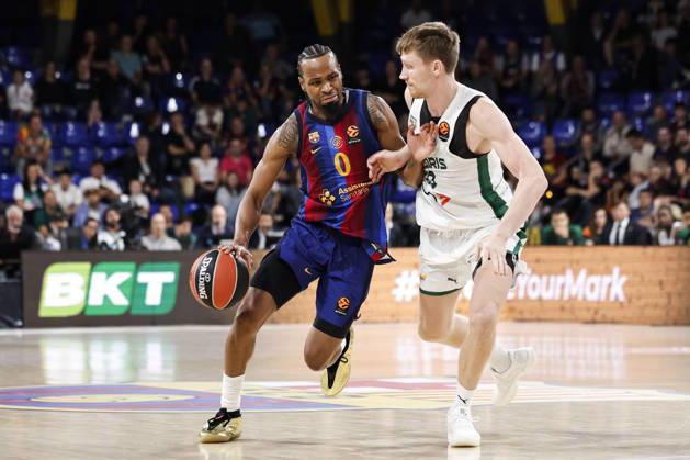 October 9, 2026, Barcelona, Barcelona, Spain: Kevin Paunter of FC Barcelona, Barca and Marius Grigonis Of Zalgiris Kaunas in action during the EuroLeague League Phase MD 4 match played between FC Barcelona and Zalgiris Kaunas at Palau Blaugrana on October 09, 2026 in Barcelona, Spain.and FC Barcelona V Zalgiris Kaunas - Euroleague 2026 2027 - ZUMAa181 20261009_zaa_a181_288 Copyright: xJavierxBorregox