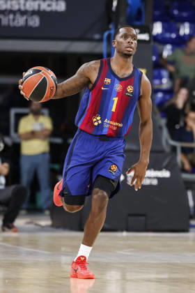 October 9, 2026, Barcelona, Barcelona, Spain: Umoja Gibson of FC Barcelona, Barca in action during the EuroLeague League Phase MD 4 match played between FC Barcelona and Zalgiris Kaunas at Palau Blaugrana on October 09, 2026 in Barcelona, Spain. Barcelona Spain - ZUMAa181 20261009_zaa_a181_277 Copyright: xJavierxBorregox