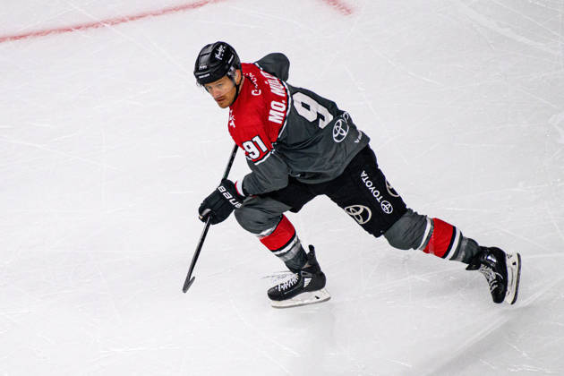 COLOGNE, GERMANY - 9 OCTOBER, 2026: Moritz Mueller - The PENNY DEL Ice hockey, Eishockey match Koelner Haie vs. Schwenninger Wild Wings at LANXESS arena. Copyright: xVitaliixKliuievx
