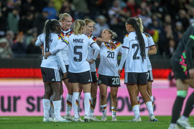GER, Karlsruhe, Deutschland vs Australien, FIFA, DFB, Fussball, Spielzeit 2026 2027, BBBank Wildpark, Freundschaftsspiel im Bild: Camilla Küver (Deutschland, Frauen Nationalmannschaft), Tor, Jubel und Freude, Emotionen DFB DFL REGULATIONS PROHIBIT ANY USE OF PHOTOGRAPHS AS IMAGE SEQUENCES AND OR QUASI-VIDEO, 09.10.2026 Copyright: HMBxMedia HendrikxHamelau