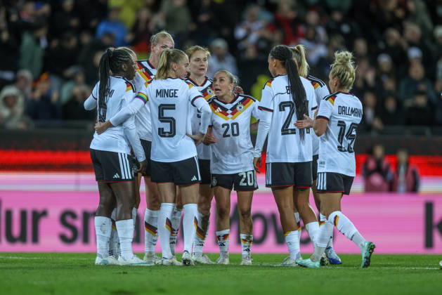 GER, Karlsruhe, Deutschland vs Australien, FIFA, DFB, Fussball, Spielzeit 2026 2027, BBBank Wildpark, Freundschaftsspiel im Bild: Camilla Küver (Deutschland, Frauen Nationalmannschaft), Tor, Jubel und Freude, Emotionen DFB DFL REGULATIONS PROHIBIT ANY USE OF PHOTOGRAPHS AS IMAGE SEQUENCES AND OR QUASI-VIDEO, 09.10.2026 Copyright: HMBxMedia HendrikxHamelau