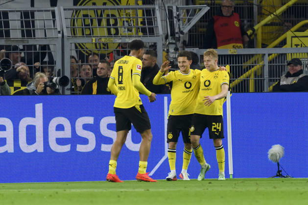Daniel Svensson (Borussia Dortmund) Torjubel, jubelt nach seinem Treffer zum 1:0 waehrend des spiels der 1. Bundesliga zwischen Borussia Dortmund und SV Werder Bremen, Signal Iduna Park am 09. October 2026 in Dortmund, Deutschland. (Foto von Max Maiwald DeFodi Images) +++ Daniel Svensson (Borussia Dortmund) celebrates after scoring his team s first goal during the Bundesliga match between Borussia Dortmund and SV Werder Bremen at Signal Iduna Park on October 9, 2026 in Dortmund, Germany. (Photo by Max Maiwald DeFodi Images) DFB DFL REGULATIONS PROHIBIT ANY USE OF PHOTOGRAPHS AS IMAGE SEQUENCES AND OR QUASI-VIDEO. (Photo by Max Maiwald DeFodi Images) -