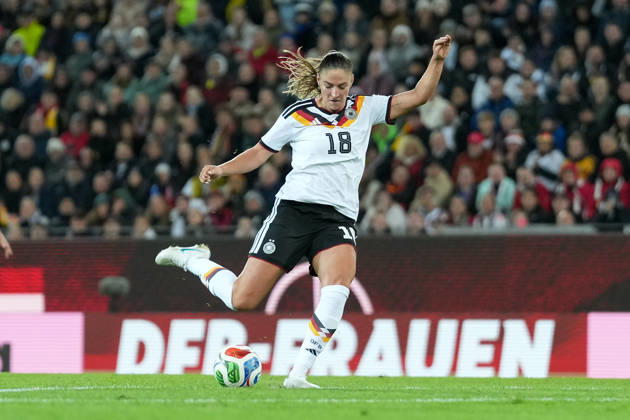 Melissa Kössler Melissa Koessler (Deutschland Frauen-Nationalmannschaft, 18) erzielt ein Tor , Deutschland, Fussball, Länderspiel, Freundschaftsspiel, Testspiel, 2026 2027, Deutschland vs. Australien, 09.10.2026, BBBank Wildpark, Karlsruhe Karlsruhe BBBank Wildpark Baden-Wuerttemberg Deutschland Copyright: xArnexAmbergx