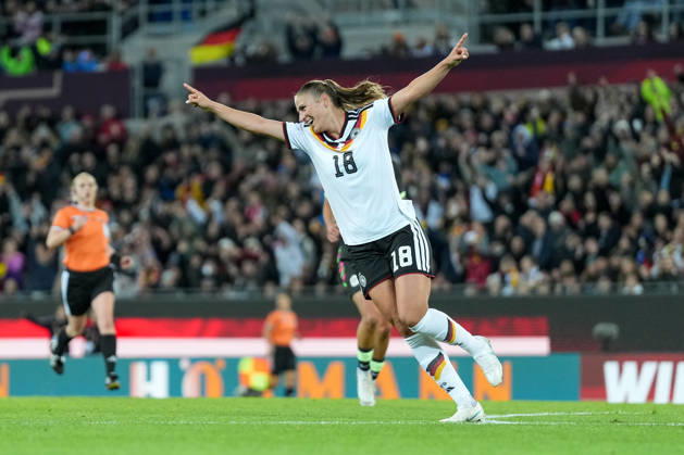 Melissa Kössler Melissa Koessler (Deutschland Frauen-Nationalmannschaft, 18) Torjubel, Emotionen, Torschuss, Abschluss, Torerfolg, Tor, Treffer , Deutschland, Fussball, Länderspiel, Freundschaftsspiel, Testspiel, 2026 2027, Deutschland vs. Australien, 09.10.2026, BBBank Wildpark, Karlsruhe Karlsruhe BBBank Wildpark Baden-Wuerttemberg Deutschland Copyright: xArnexAmbergx