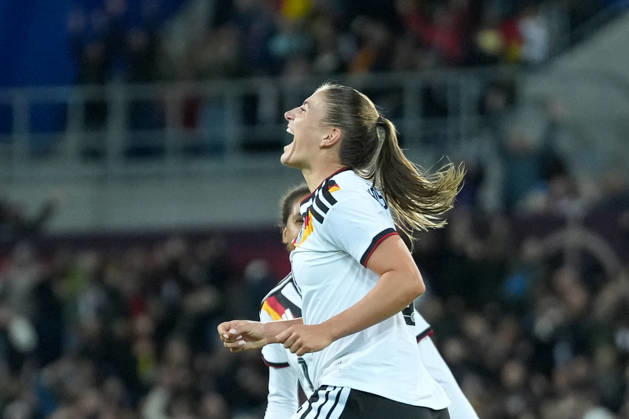 Melissa Kössler Melissa Koessler (Deutschland Frauen-Nationalmannschaft, 18) Torjubel, Emotionen, Torschuss, Abschluss, Torerfolg, Tor, Treffer , Deutschland, Fussball, Länderspiel, Freundschaftsspiel, Testspiel, 2026 2027, Deutschland vs. Australien, 09.10.2026, BBBank Wildpark, Karlsruhe Karlsruhe BBBank Wildpark Baden-Wuerttemberg Deutschland Copyright: xArnexAmbergx