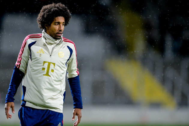 Trainer Costa Santos Dante (FC Bayern Muenchen) Einzelbild, Aktion, Action, 09.10.2026, München (Deutschland), Fussball, Regionalliga Bayern, FC Bayern München II - SpVgg Unterhaching