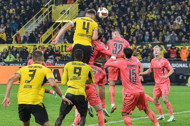 Nico Schlotterbeck (Dortmund 4) erzielt das Tor zum 2:0 09.10.2026 ¢ Fussball ¢ Borussia Dortmund vs SV Werder Bremen, Signal Iduna Park, Dortmund, DFB DFL REGULATIONS PROHIBIT ANY USE OF PHOTOGRAPHS AS IMAGE SEQUENCES AND OR QUASI-VIDEO NRW Germany
