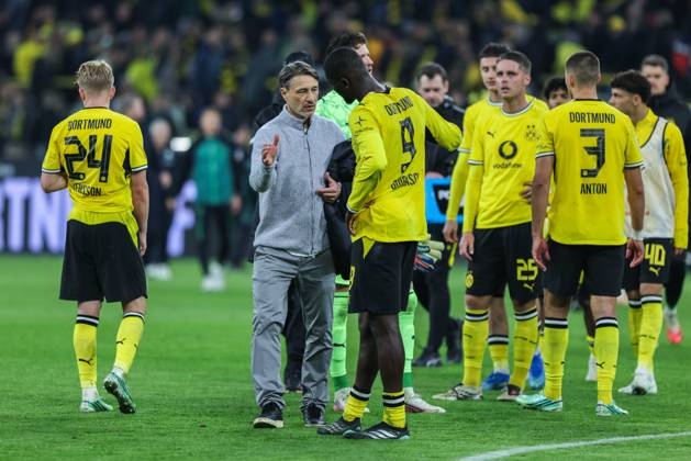 Fußball 1. Bundesliga 5. Spieltag Borussia Dortmund - SV Werder Bremen am 09.10.2026 im Signal Iduna Park in Dortmund Nico Kovac ( Trainer Cheftrainer Dortmund ), links - Serhou Guirassy ( Dortmund ), rechts DFL regulations prohibit any use of photographs as image sequences and or quasi-video.