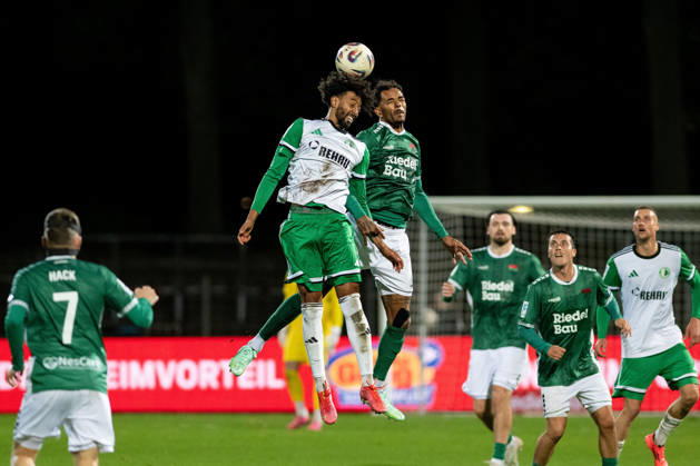1. FC 1905 Schweinfurt vs. SC Eltersdorf, Sachs-Stadion Football, Regionalliga Bayern 1. FC 1905 Schweinfurt vs. SC Eltersdorf 9 Oct 2026 Sachs-Stadion , Schweinfurt, Germany Image: Calvin Sengül (Eltersdorf), Michael Dellinger (FC05) DFL REGULATIONS PROHIBIT ANY USE OF PHOTOGRAPHS AS IMAGE SEQUENCES AND OR QUASI-VIDEO Copyright: xPresseFotoxEvansx