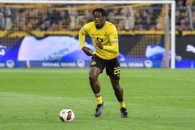 Joane Gadou (Dortmund 22) Aktion . Einzelbild . Freisteller . 09.10.2026 ¢ Fussball ¢ Borussia Dortmund vs SV Werder Bremen, Signal Iduna Park, Dortmund, DFB DFL REGULATIONS PROHIBIT ANY USE OF PHOTOGRAPHS AS IMAGE SEQUENCES AND OR QUASI-VIDEO NRW Germany