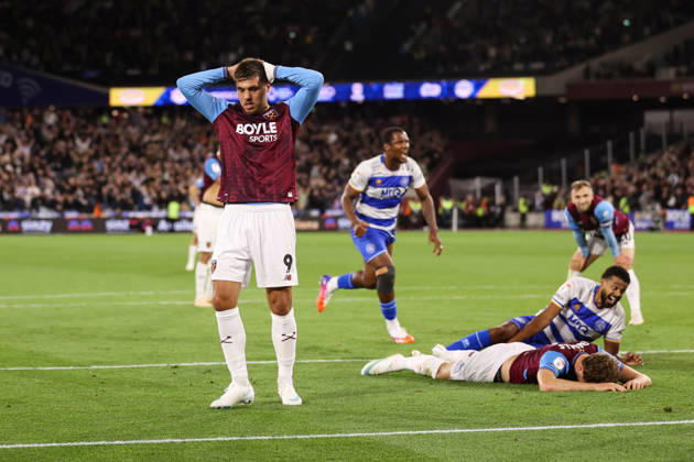 West Ham United v Queens Park Rangers 09 October 2026, London - EFL Championship Football - West Ham United v Queens Park Rangers - Joel Piroe of West Ham United reacts after missing a chance following the missed penalty of Jarrod Bowen of West Ham United - Photo: Jacques Feeney Offside. London UK Copyright: xJacquesxFeeneyx xOffsidexOffside