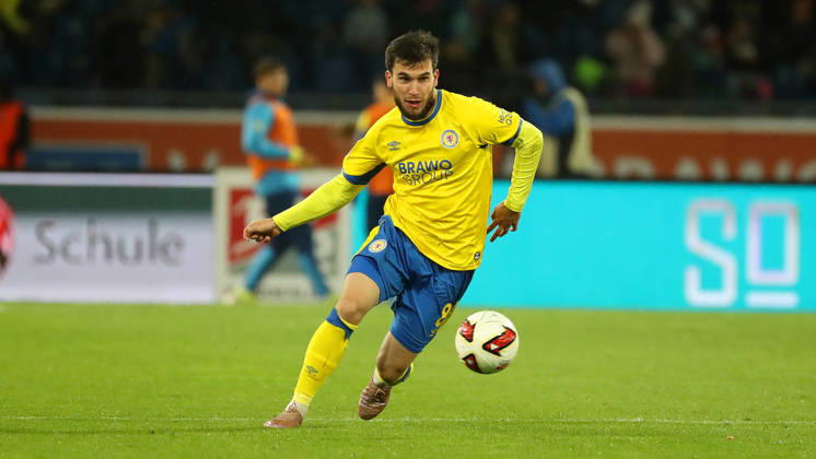 Braunschweig vs Kiel, 2. BL Braunschweig, 09.10.2026, Fußball, Herren, 2. BL, Saison 2026 2027, Eintracht Braunschweig vs. Holstein Kiel: Mehmet Can Aydin (Eintracht Braunschweig) (DFL DFB REGULATIONS PROHIBIT ANY USE OF PHOTOGRAPHS as IMAGE SEQUENCES and or QUASI-VIDEO) Stadion an der Hamburger Straße Niedersachsen Deutschland