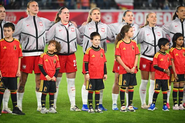 Belgium v Poland - FIFA Women s World Cup 2027 UEFA Qualifiers LEUVEN, BELGIUM - OCTOBER 09 : Players of Polen during the FIFA Women s World Cup 2027 UEFA European Qualifiers play-offs round 1 path 2 first leg match between Belgium and Poland on October 9, 2026 in Leuven, Belgium, 09 10 2026 Leuven Belgium Copyright: xVincentxKalutx