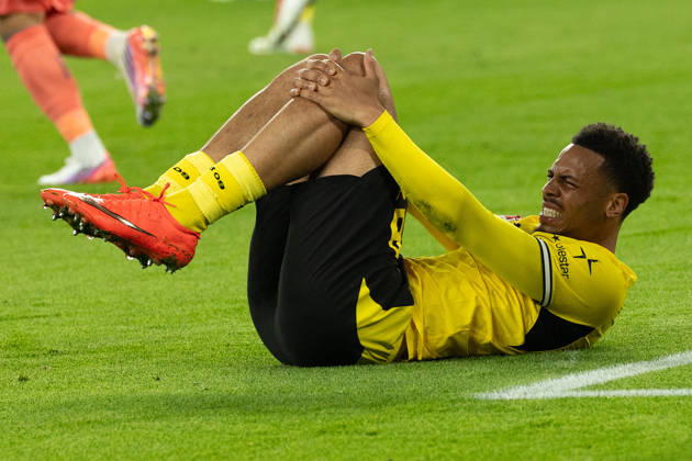 Dortmund, Germany, 09.10.26, Felix Nmecha (Borussia Dortmund) verletzt auf dem Spielfeld waehrend des Spiels der 1. Bundesliga zwischen Borussia Dortmund - SV Werder Bremen im Signal Iduna Park in Dortmund. (Photo by Joachim Bywaletz) DFB DFL REGULATIONS PROHIBIT ANY USE OF PHOTOGRAPHS AS IMAGE SEQUENCES AND OR QUASI-VIDEO. Copyright: JoachimxBywaletz xJB-Sportfoto
