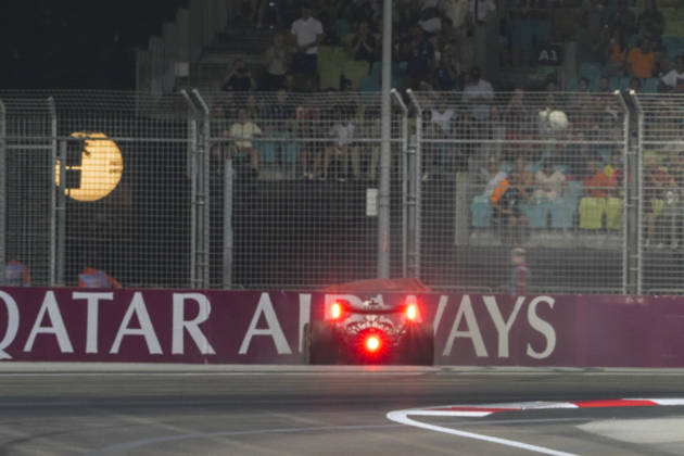 October 9, 2026, Singapore, Tamilnadu, Singapore: Sergio Perez crashed his Cadillac at Turn 4 Turn 5 during SQ1, smashing the front nose into the barriers,Friday, 9 October , Singapore Grand Prix 2026, Marina Bay Street Circuit, Singapore 2026. Formula 1: Singapore Grand Prix 2026 - ZUMAc251 20261009_znp_c251_027 Copyright: xVikramxChandrasekarx