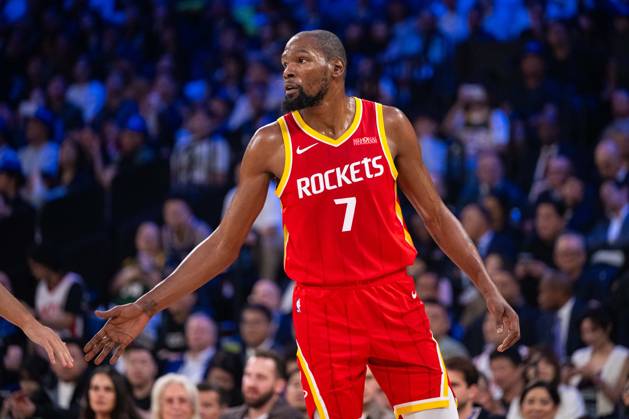 (261010) -- MACAO, Oct. 10, 2026 -- Kevin Durant of Houston Rockets reacts during the 2026-2027 NBA, Basketball Herren, USA preseason game between Houston Rockets and Dallas Mavericks in Macao, south China, Oct. 9, 2026. ) (SP)CHINA-MACAO-BASKETBALL-NBA PRESEASON-ROCKETS VS MAVERICKS(CN) CheongxKamxKa 