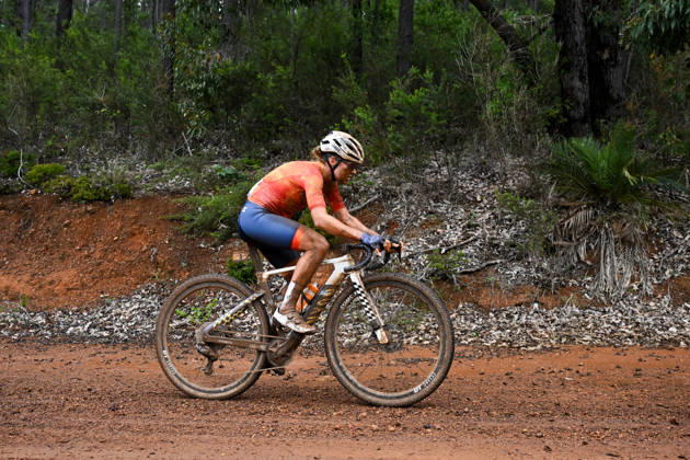 2026 UCI Gravel World Championships Picture by Zac Williams SWpix.com - 10 10 2026 - Cycling - 2026 UCI Gravel World Championships - Nannup, Western Australia, Australia - Women™s Elite - Larissa Hartog (Netherlands) Copyright: x xSWpix.comx(t axPhotographyxHubxLtd)xZacxWilliams SWpix.comx SWP-3030-24115