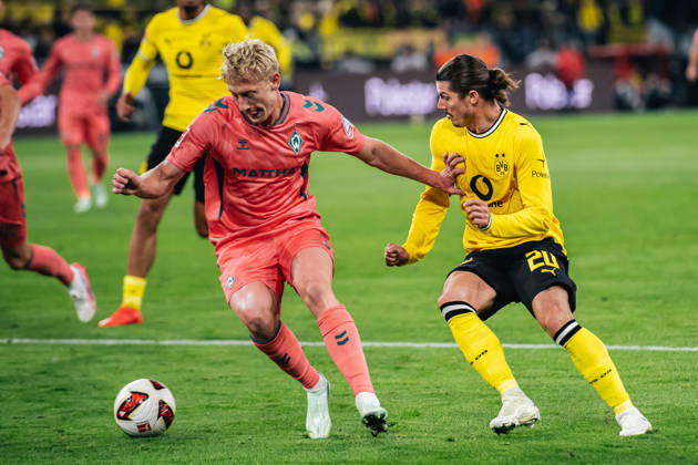 Borussia Dortmund v SV Werder Bremen - Bundesliga 2026 27 Marcel Sabitzer of Borussia Dortmund in action during the Bundesliga match between Borussia Dortmund and SV Werder Bremen at Signal Iduna Park in Dortmund, Germany, on October 9, 2026. Dortmund Germany  Copyright: xHeshamxElsherifx originalFilename:elsherif-notitle261009_np1C6.jpg