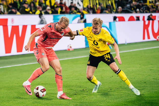 Borussia Dortmund v SV Werder Bremen - Bundesliga 2026 27 Daniel Svensson of Borussia Dortmund in action during the Bundesliga match between Borussia Dortmund and SV Werder Bremen at Signal Iduna Park in Dortmund, Germany, on October 9, 2026. Dortmund Germany Copyright: xHeshamxElsherifx originalFilename:elsherif-notitle261009_np8M6
